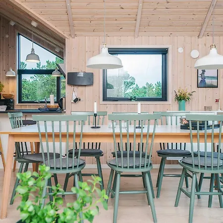 Spacious In With Sauna *