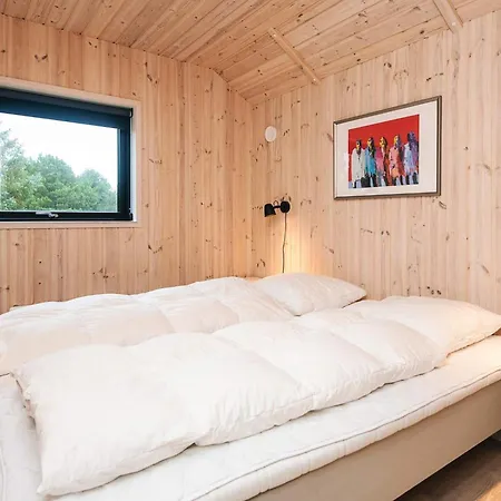 Spacious In With Sauna *